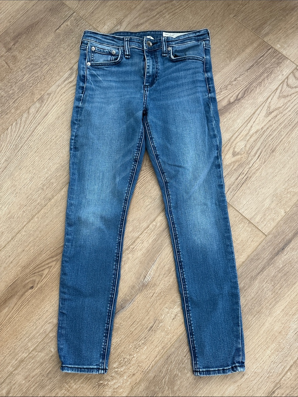 rag & bone Women’s Cate Skinny Jeans in Mid Blue Wash